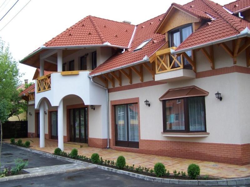Hotel Gyoergyey Kastely Panzio Es Etterem Tápiógyörgye Zewnętrze zdjęcie
